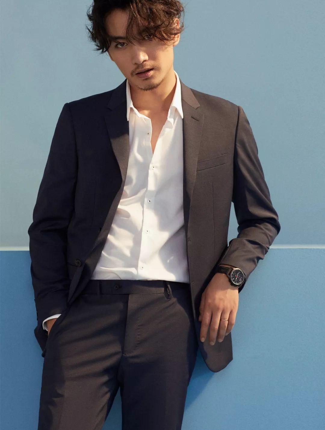 陈晓无法抵抗的轻熟男诱惑