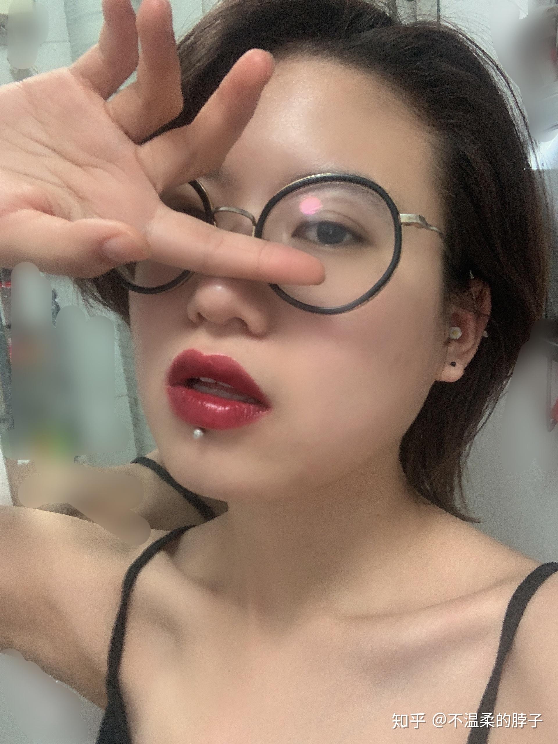 我想看看唇钉摘下后是什么样子的? - 知乎