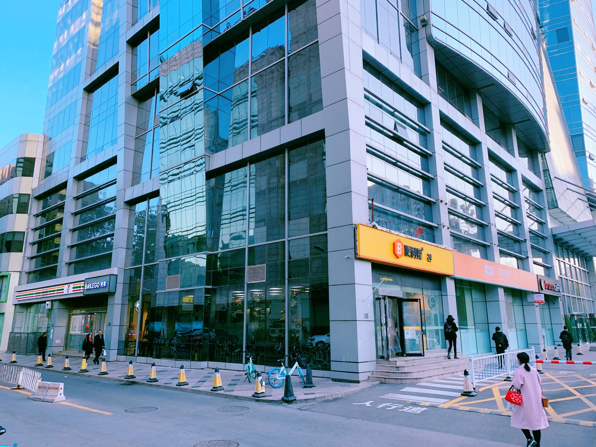 便利蜂真比7-11抗造吗?