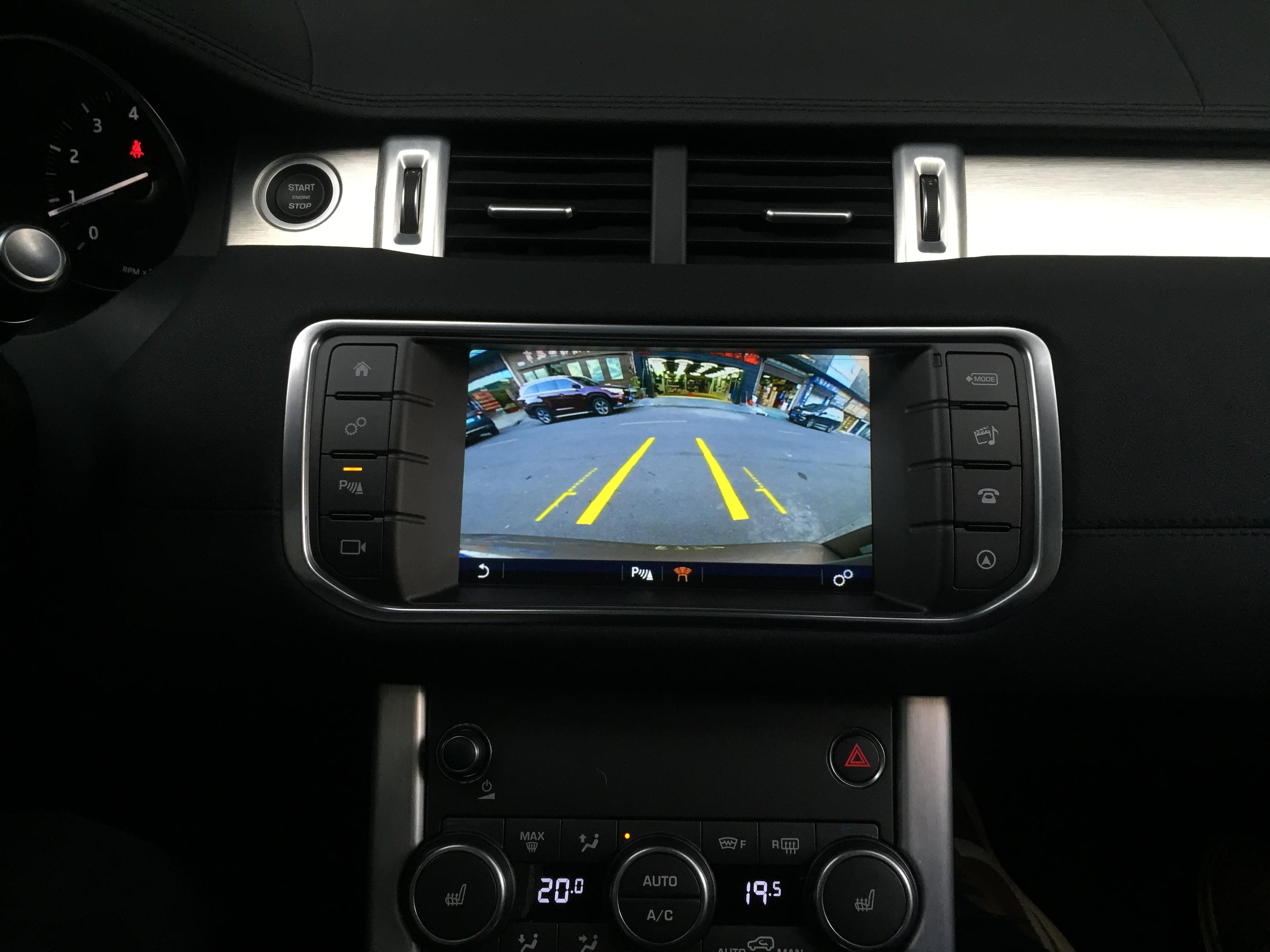 路虎汽车升级苹果carplay系统和安卓手机智能互联