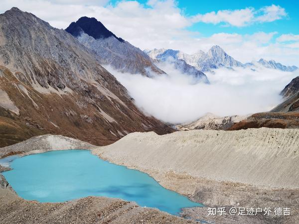 勒多曼因 Reddomain 海拔6112m 位于四川省横断山脉贡嘎山域北部日乌且沟与磨西沟的交汇处 知乎