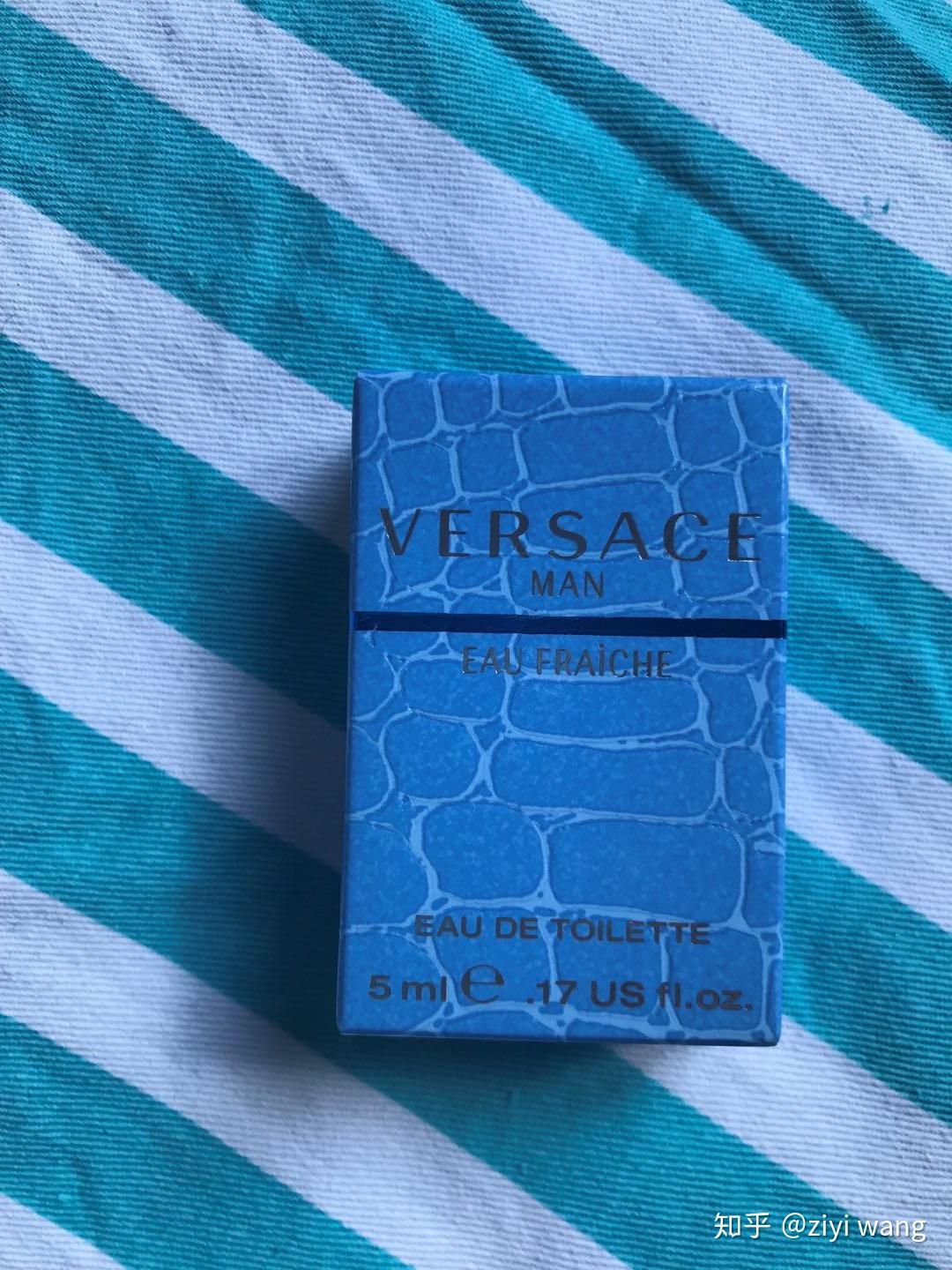 范思哲香水蓝色牛仔和云淡风轻哪个适合大学生