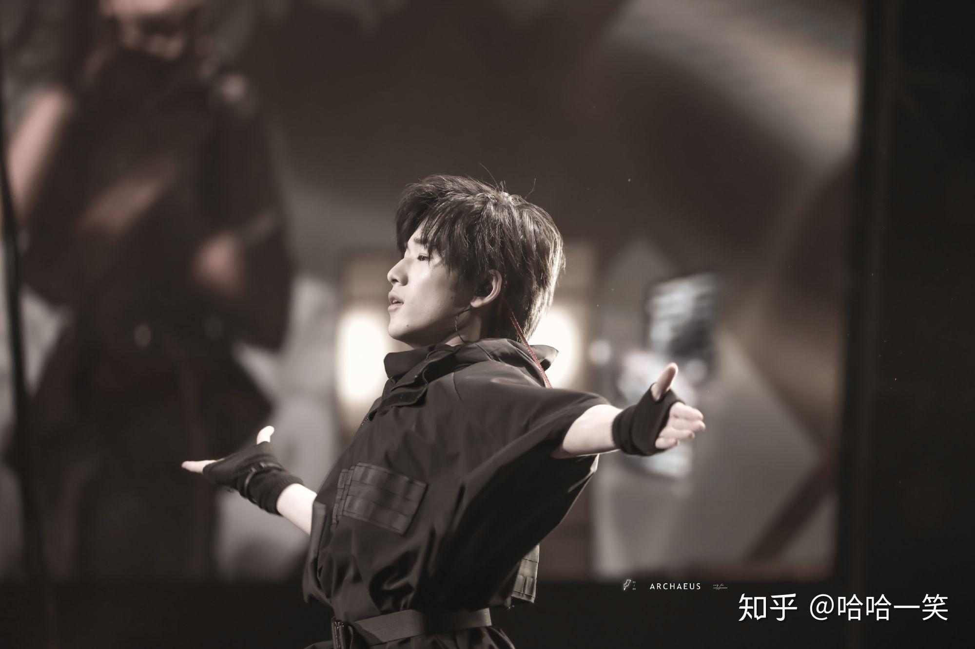 有没有宋亚轩的壁纸