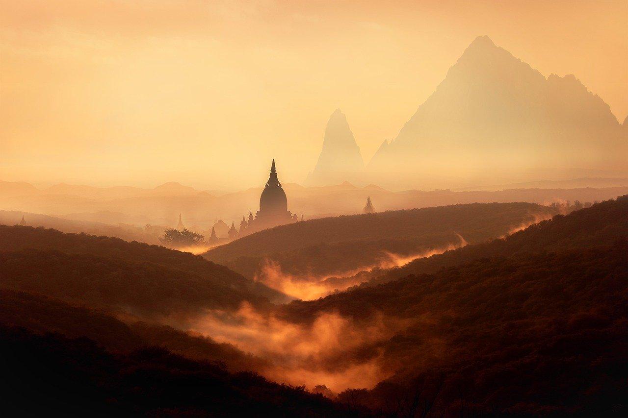 2. 前小学周边楼盘