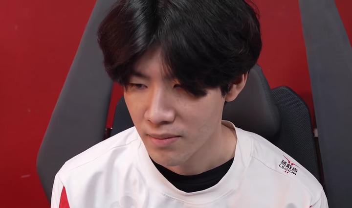 theshy战绩图火了三局被打回原形赛后评分最低顺便洗白369