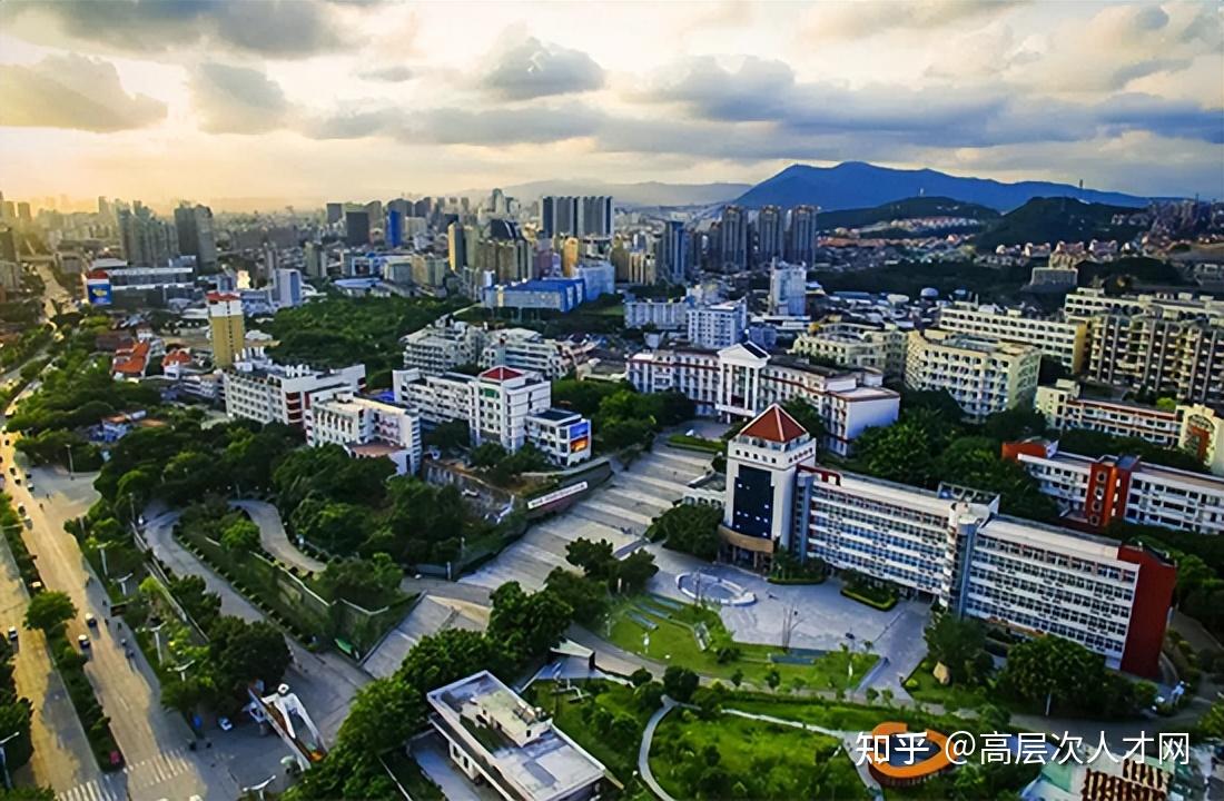 黎明大学新校区图片