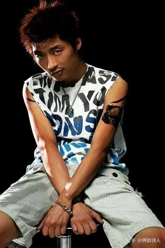 如何评价说唱歌手葡桃的音乐