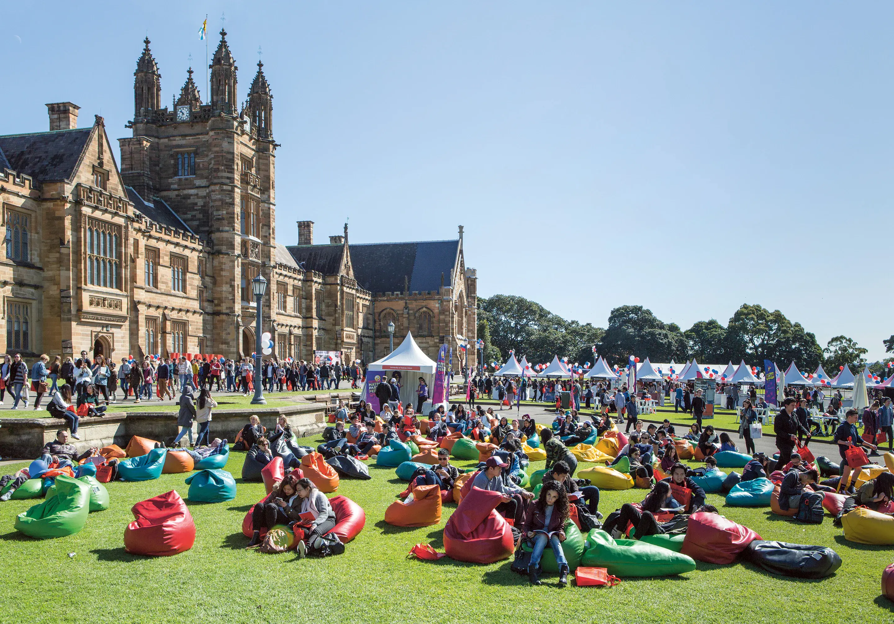 澳洲悉尼大学经济学新南威尔士大学经济学商科加拿大女皇大学经济学选