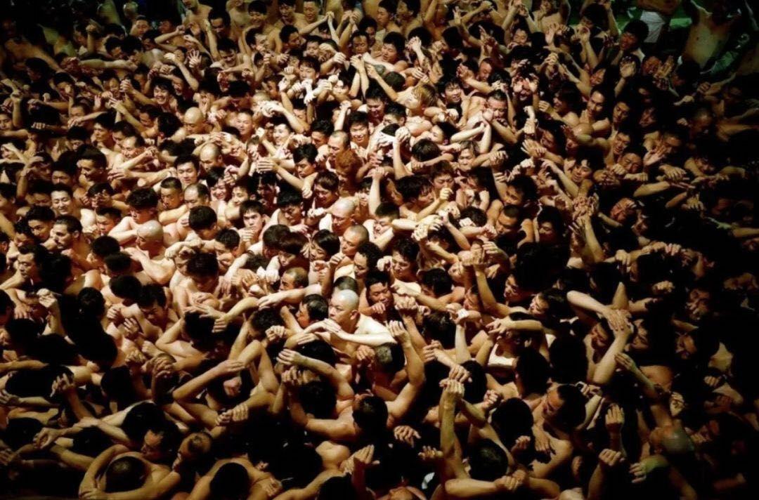 疫情在日本扩散 日本民众信心满满参加万人裸祭和马拉松 然后突然慌得一批 知乎 疫情在日本扩散 日本民众信心满满参加万人裸祭和马拉松 然后突然慌得一批 知乎