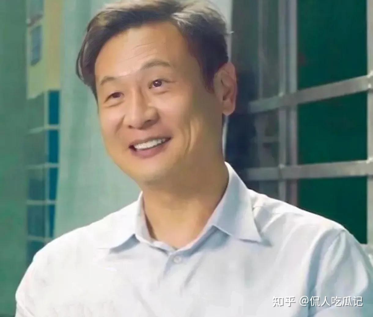 张世：与妻子恋爱长跑，演技封神也曾被封杀，59岁隐居是隐形富豪 - 知乎
