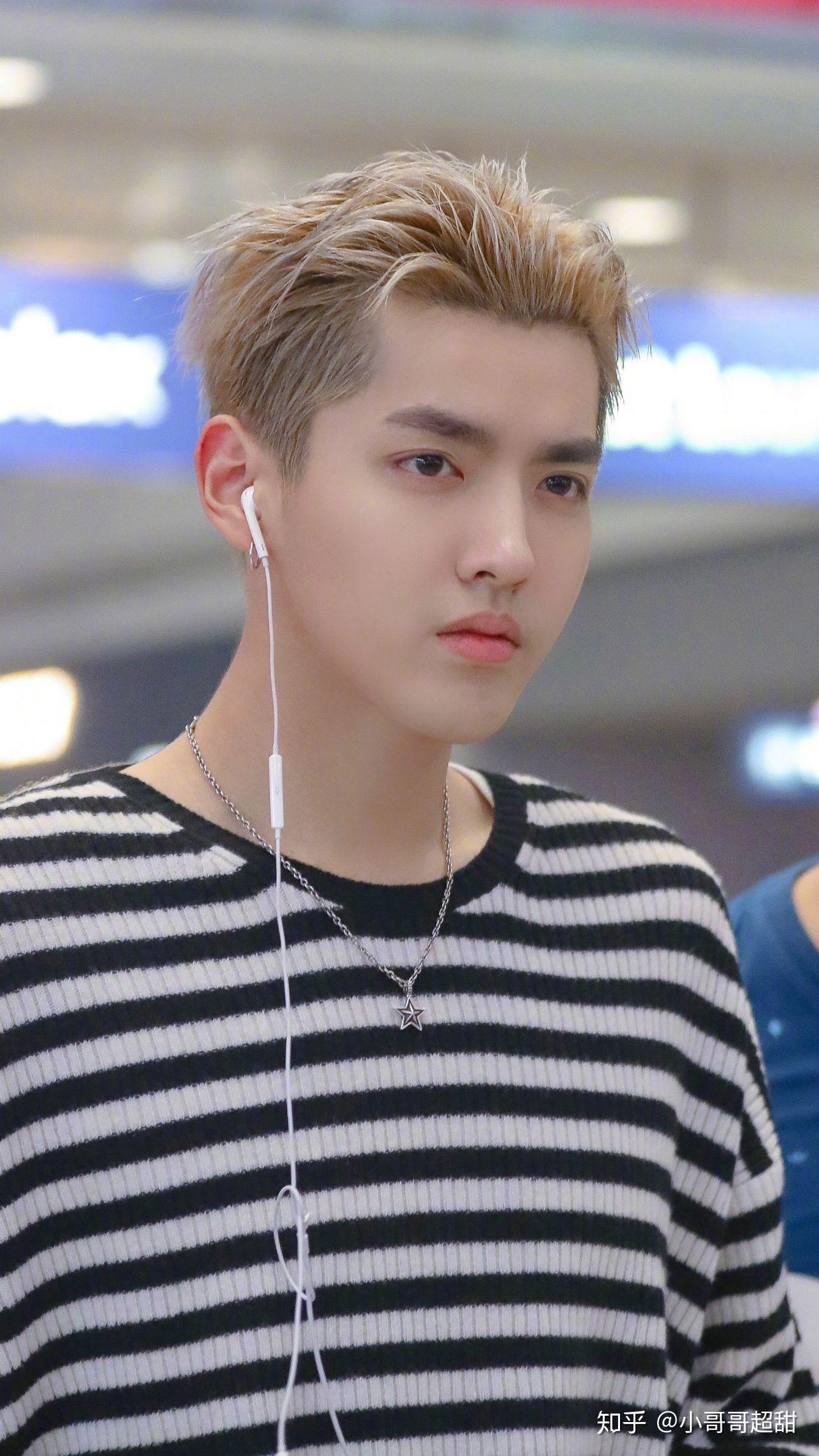 吴亦凡有哪些好看的壁纸? - 知乎