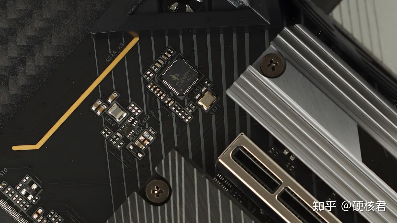 技嘉X670 AORUS Elite AX主板测评:主流规格,用料扎实,GO Elite,够给力! - 知乎