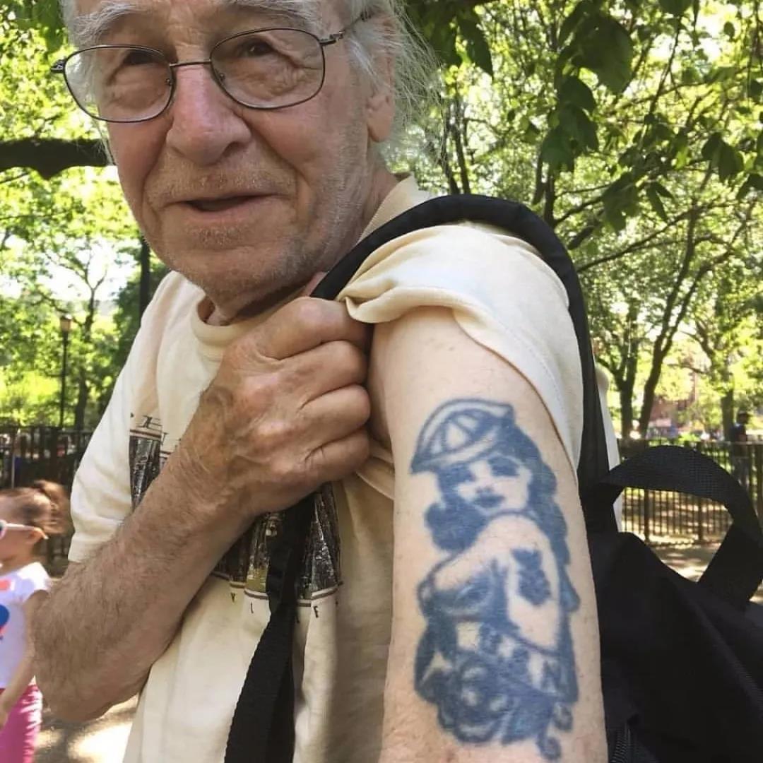 老了以后纹身真的会很丑吗