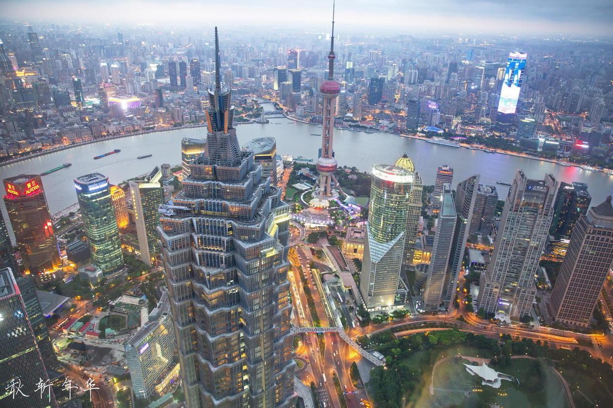 【摄影】上海的几座摩天楼 爬楼摄影实测 - 知乎