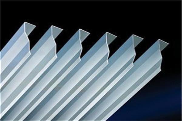 铝挂片的特点