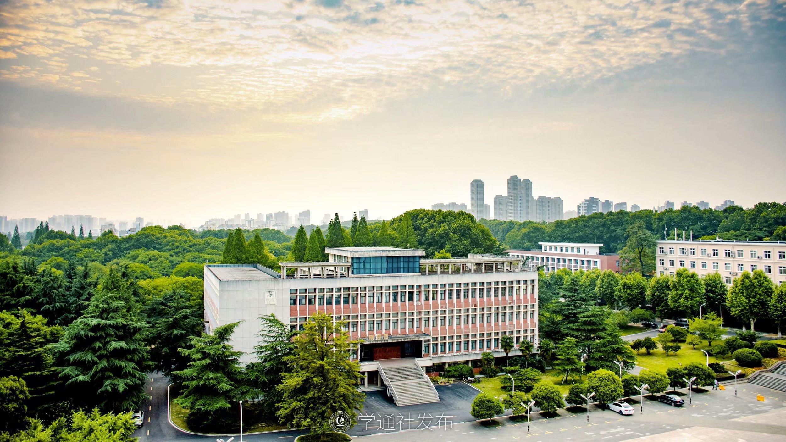 华中农业大学全景图片