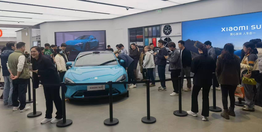 20万的小米su7保费比50万倒霉的理想mega还贵