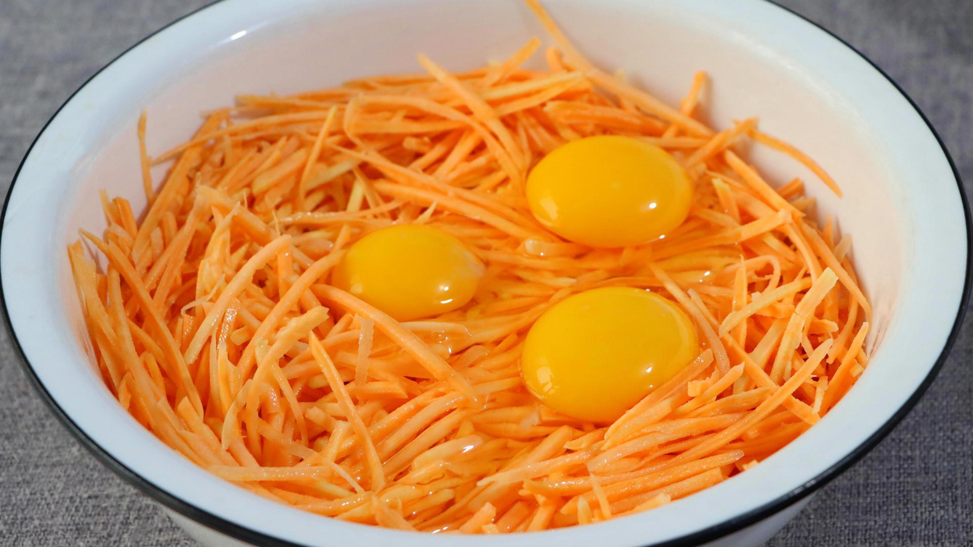 教你红薯新做法，只需加两个鸡蛋，简单一做，个个软糯香甜真好吃 - 哔哩哔哩