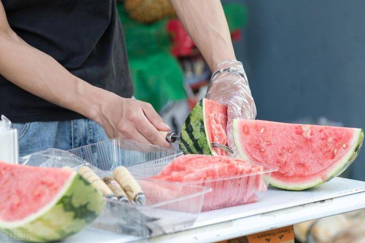 夏天做点什么生意(夏天做点什么生意来钱快)