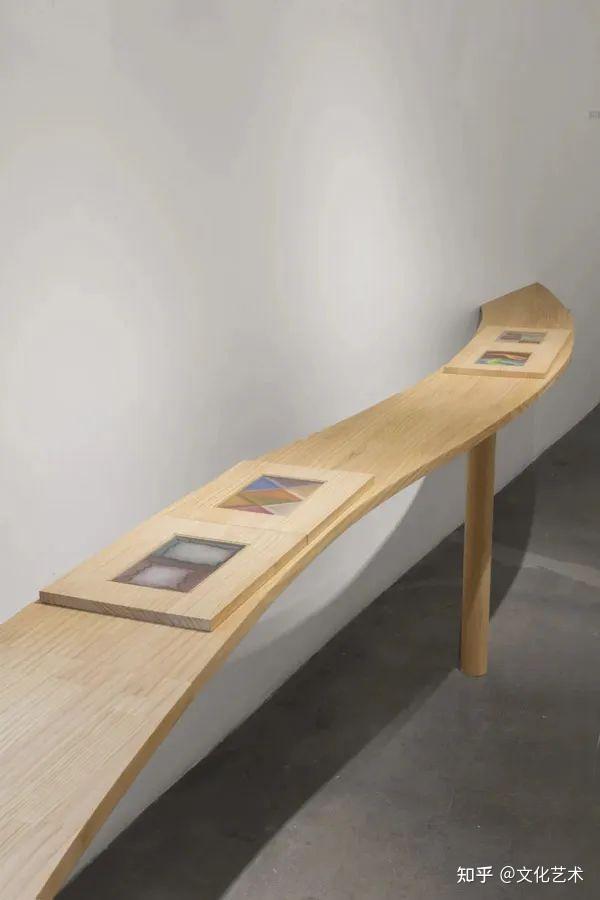 白盒子现场 | 正在展出谭坦个展《浪漫诗》 - 知乎