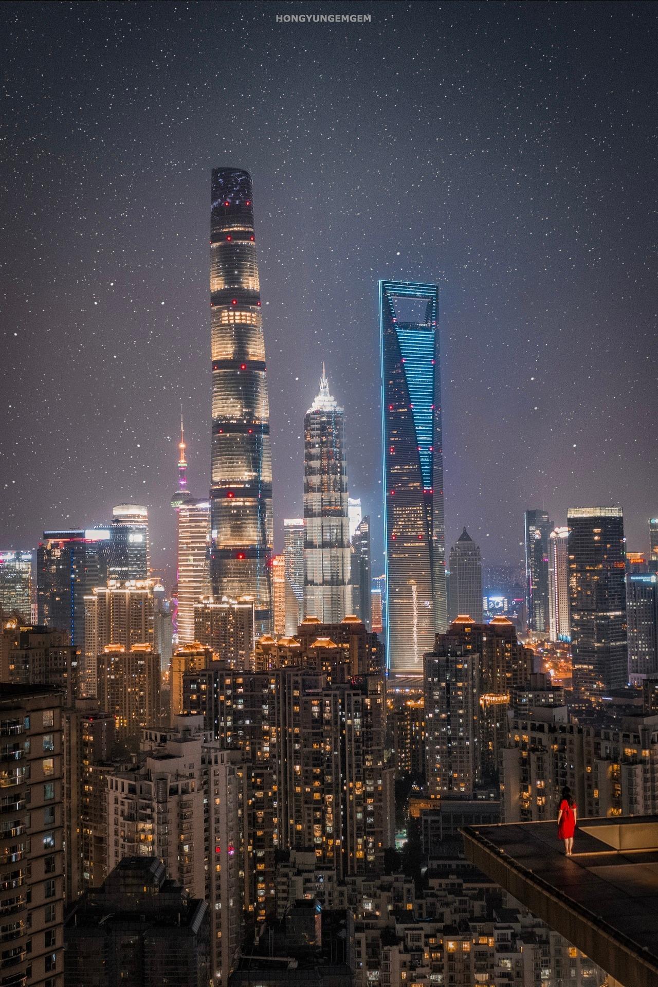 有没有比较繁华的城市壁纸捏? - 知乎