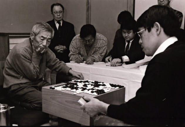 在67岁的藤泽秀行面前收获完败 小林光一 23 知乎