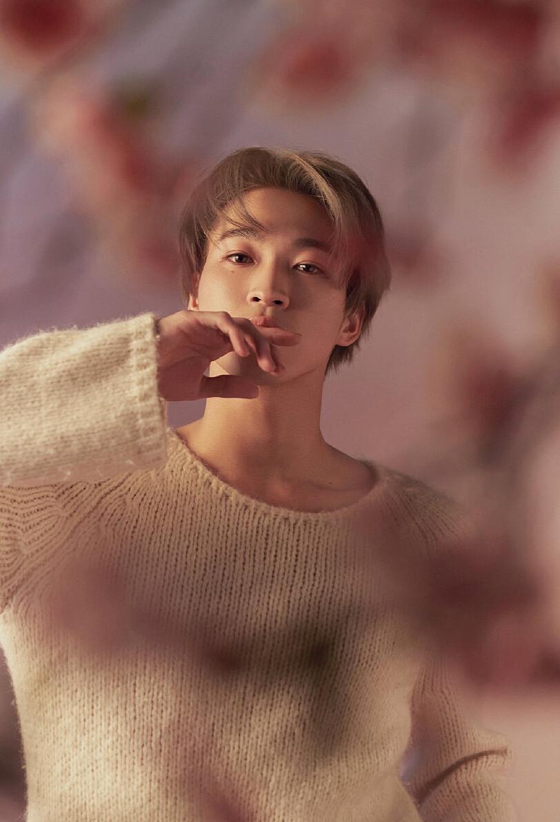 有没有into1赞多的绝美壁纸