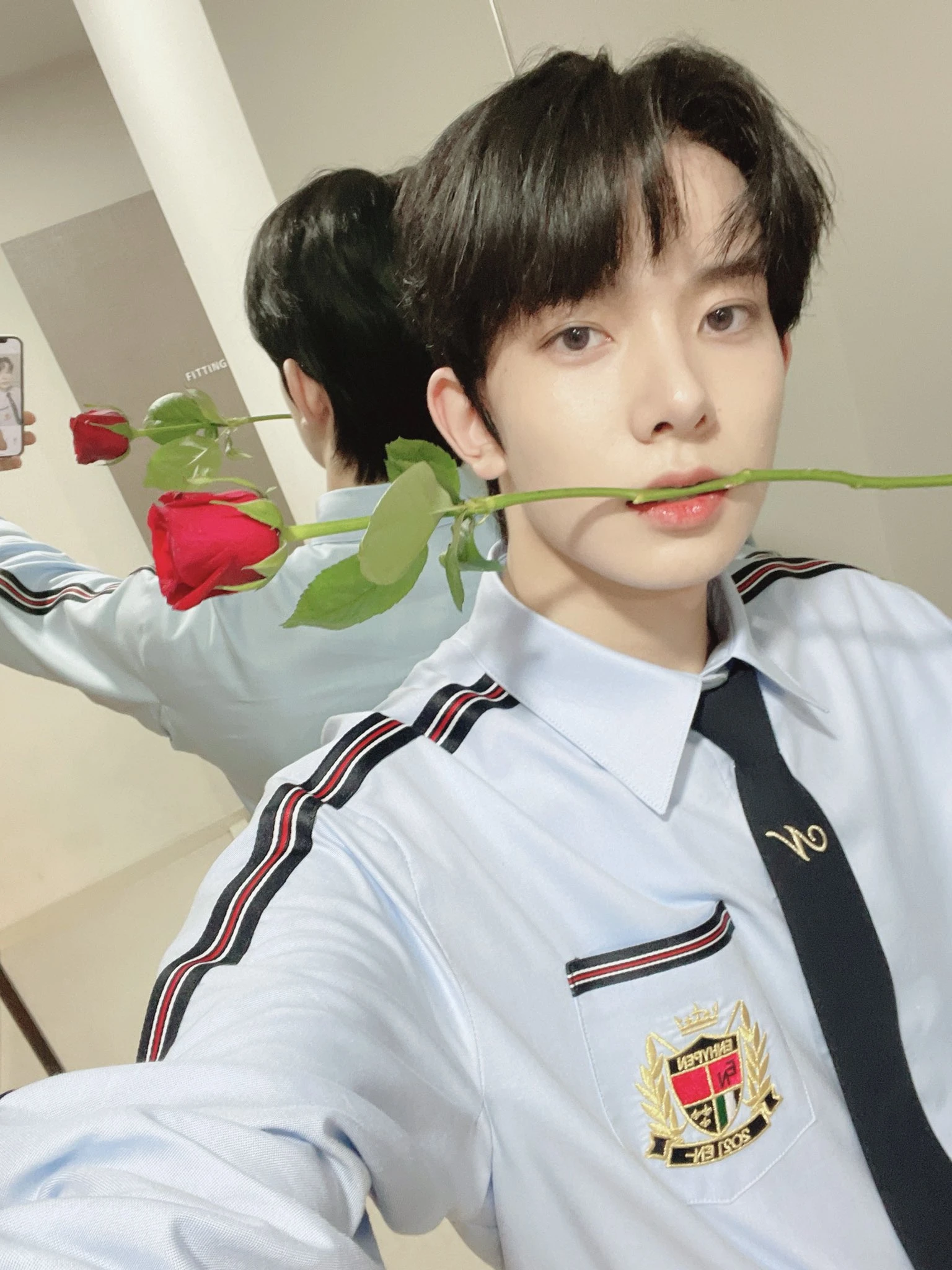 如何评价enhypen的李羲承? - 知乎