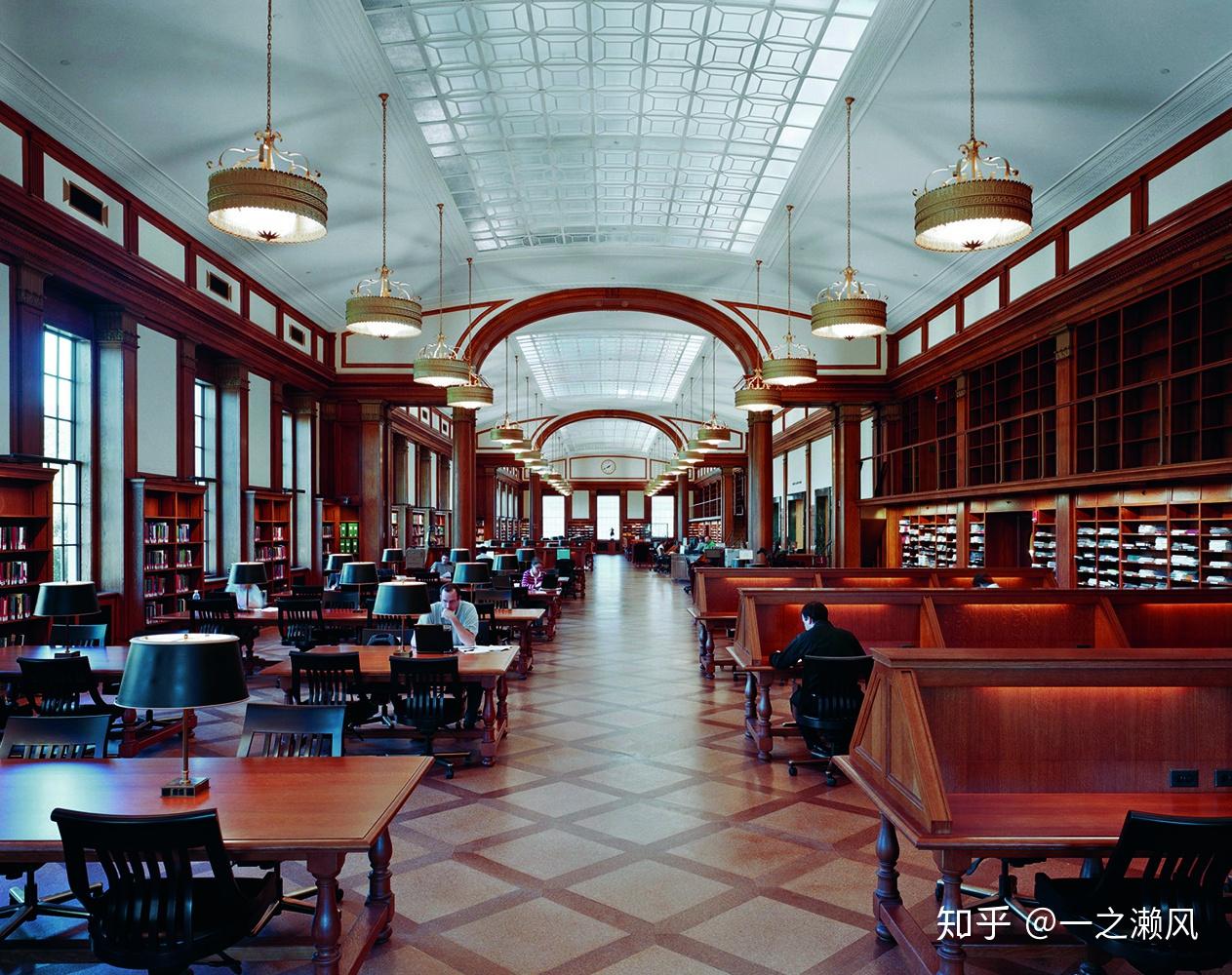 在哈佛大学的图书馆看书学习是种什么样的体验
