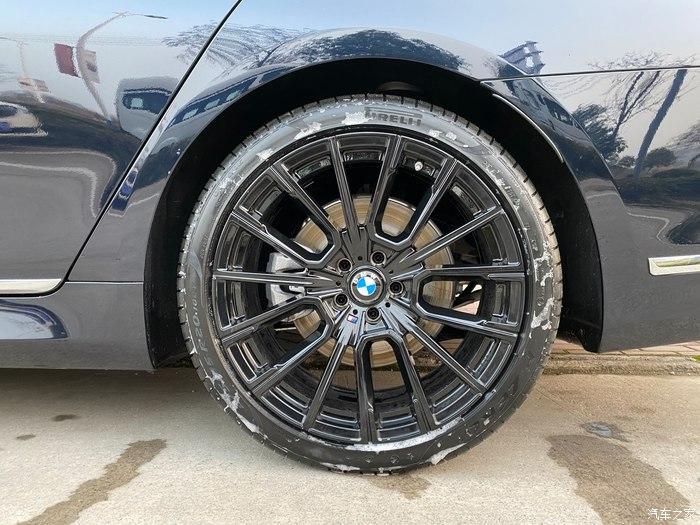 19款宝马7系碳黑提车到黑化顺便转让19寸轮毂轮胎