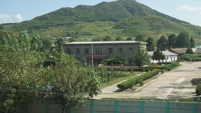 北朝鲜的四天三夜:穿越时间的地平线,告别异乡的“陌路人”