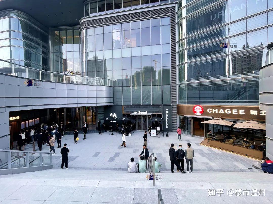 滨江万象城试营业综合体四国杀开启你会去哪家