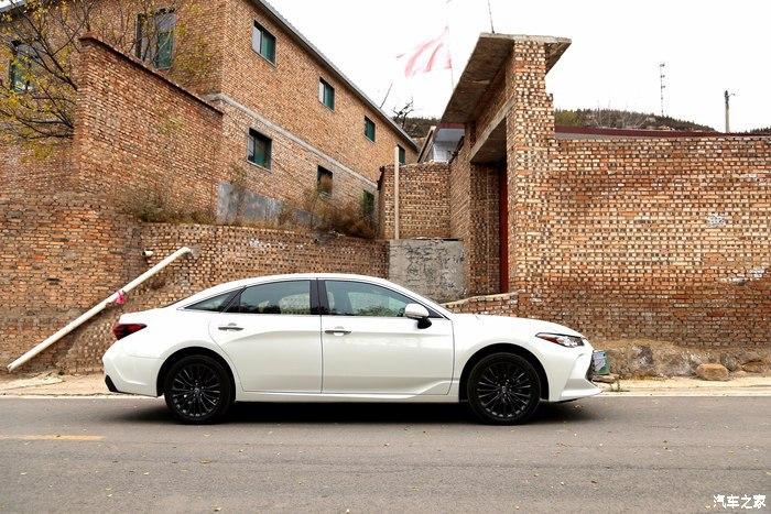 今天我把亚洲龙这半个月的感受跟各位朋友分享一下