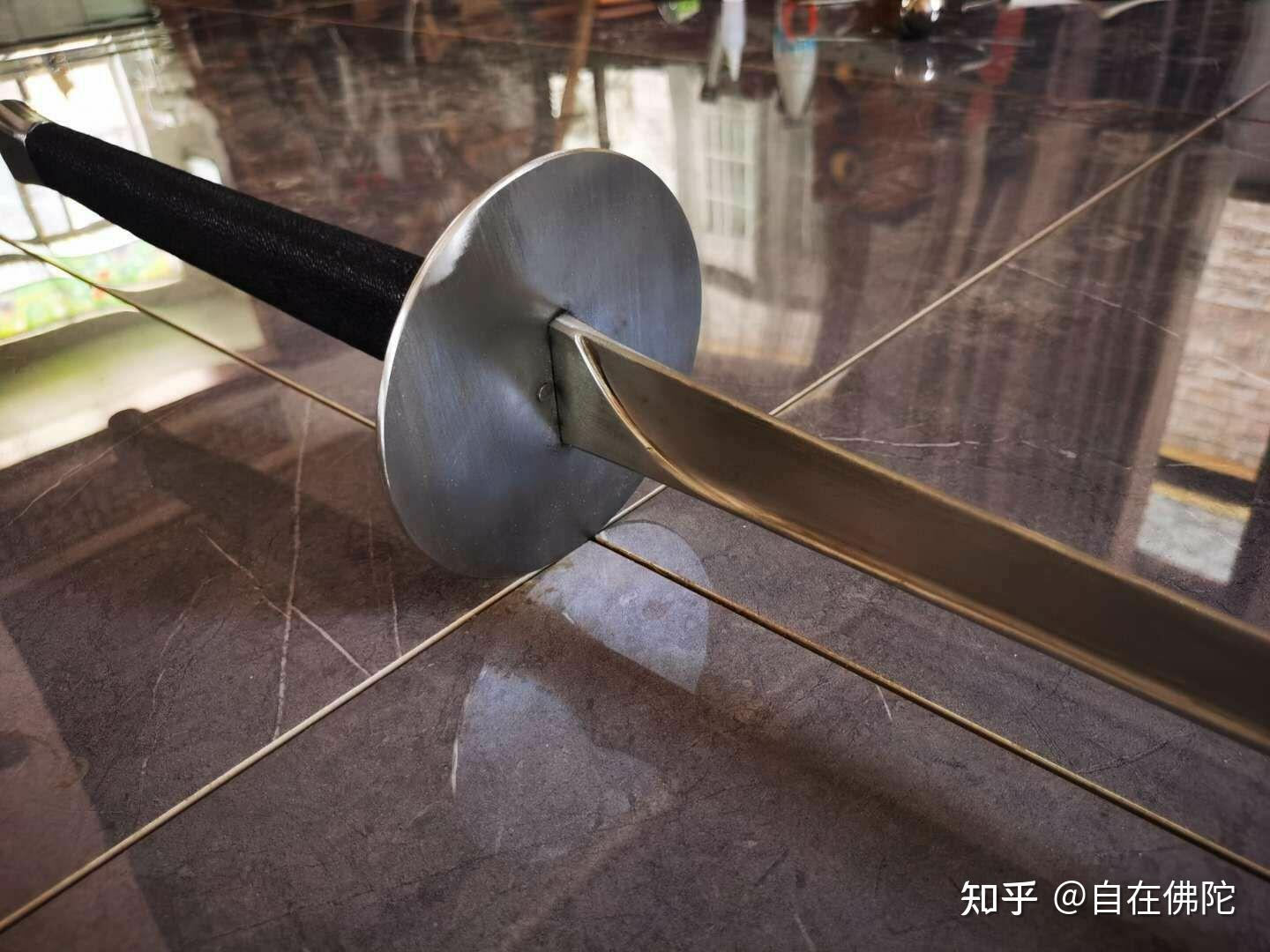 如何评价西方人的击剑术? - 知乎