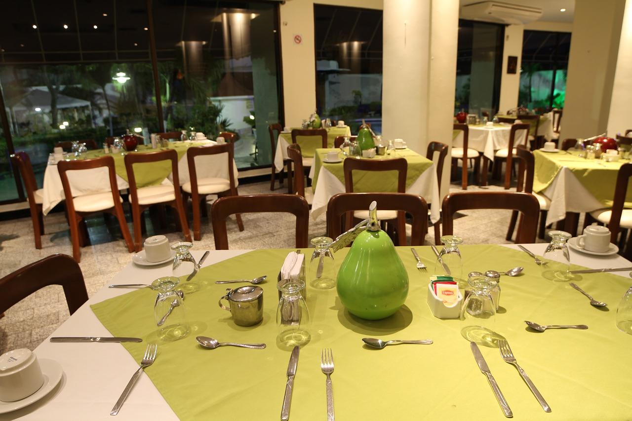 3. 逗号公寓门店