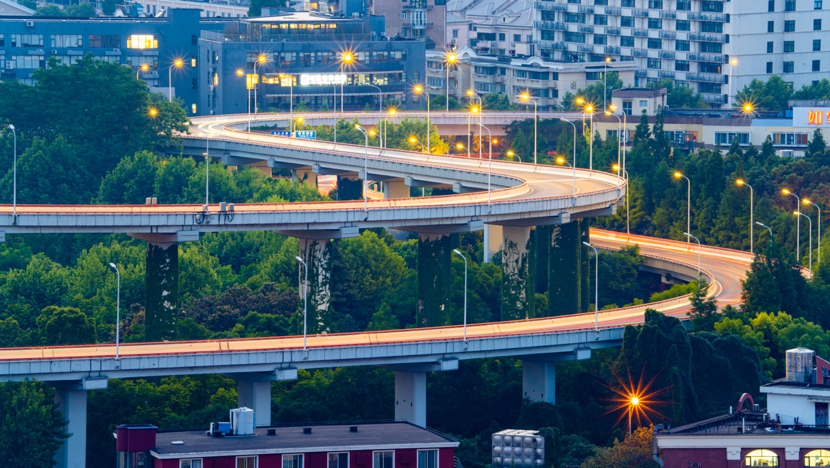 TAMRON收購鏡頭