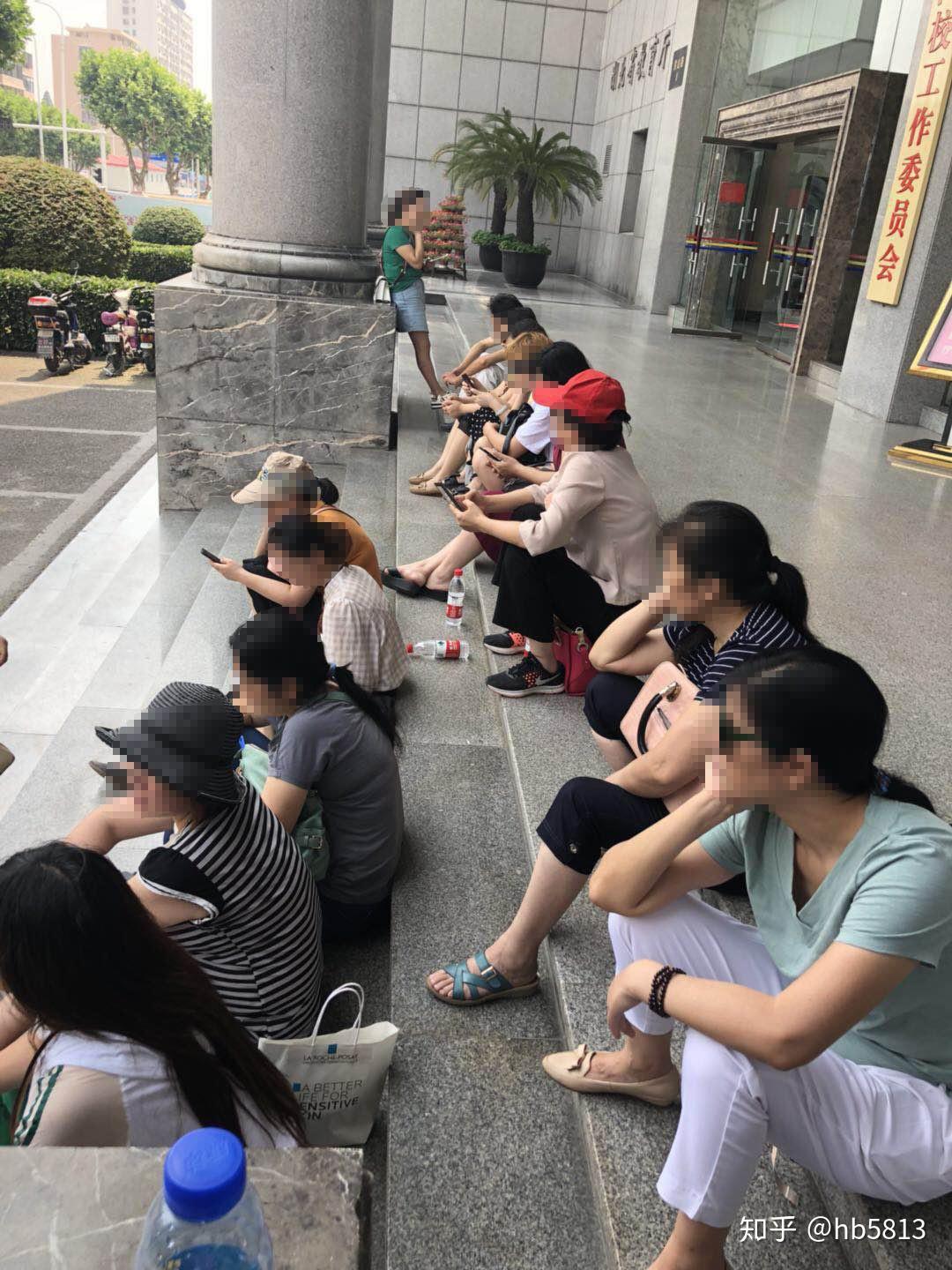 2018 年高考全国一卷理综第八题是否出错了?