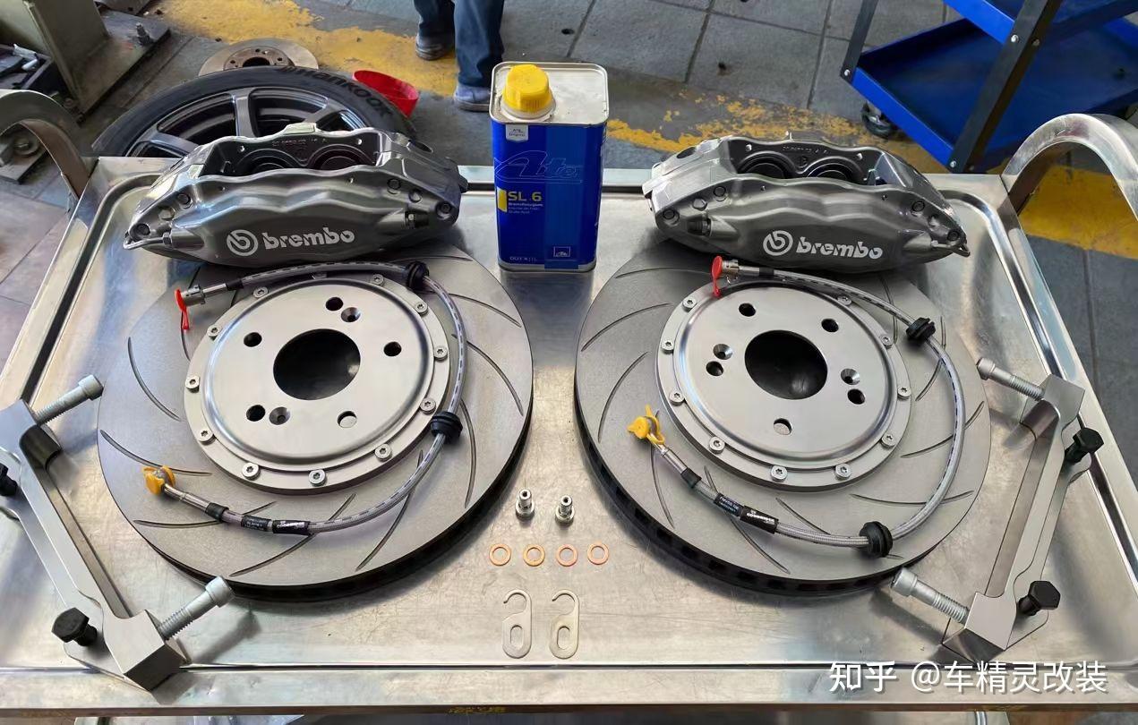 思域刹车改装brembo大四活塞卡钳帅气灵敏制动跑街撩妹神器