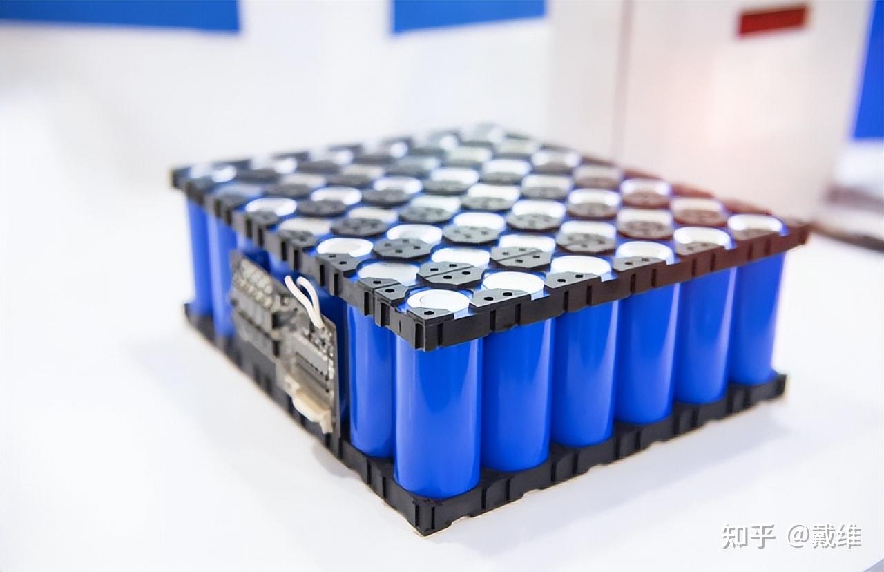 全固态电池中界面的结构演化和物质输运