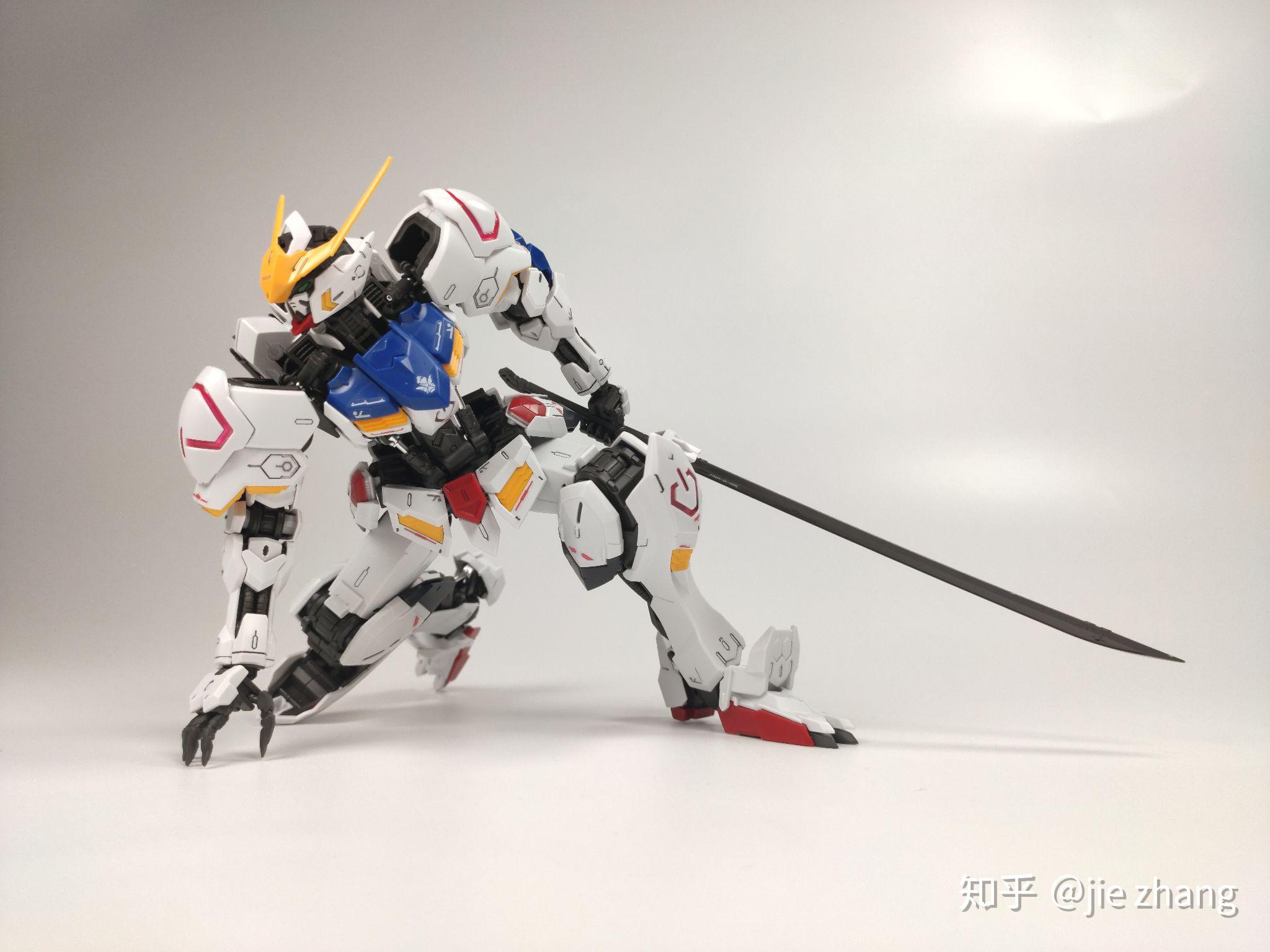 什么高达模型可以摆出这个姿势