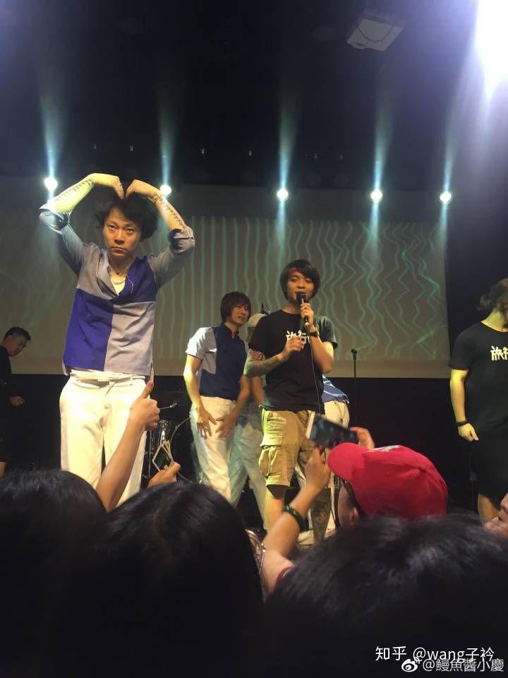 旅行团乐队在中国乐队中有一定地位吗