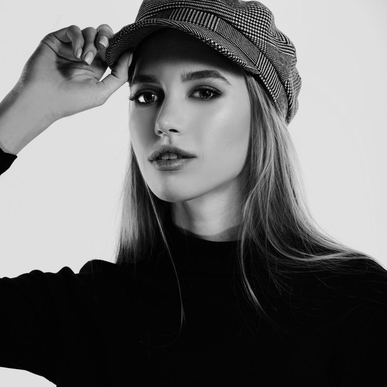 ps如何把黑白照片上色