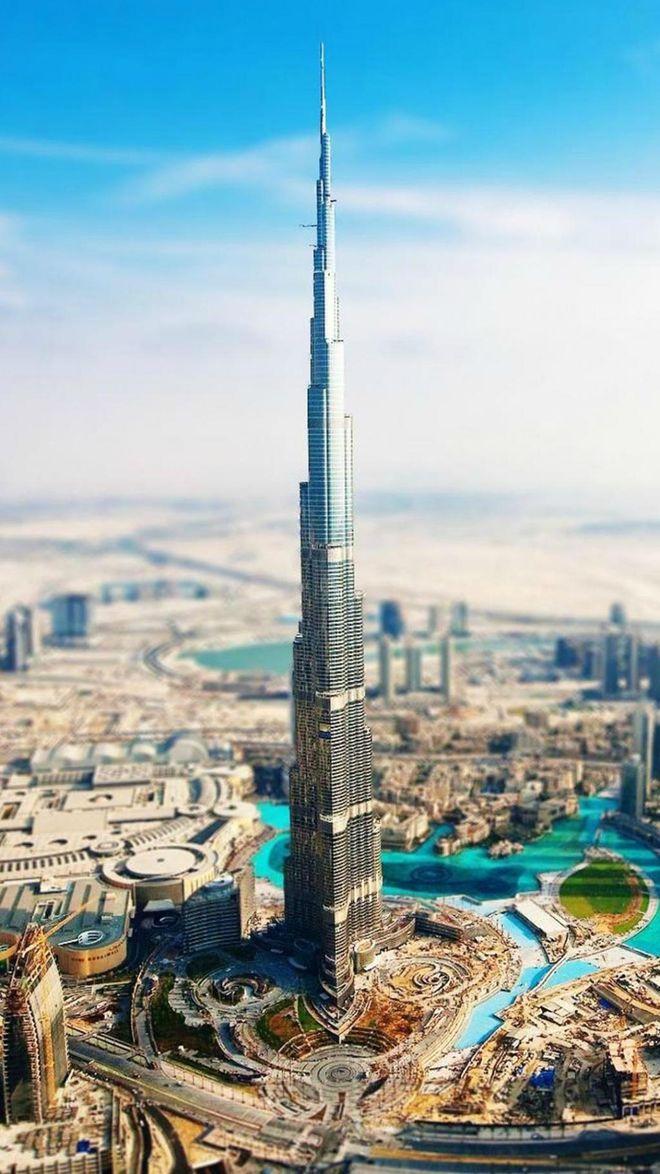 高度达到了828米,目前在建的克里克塔(迪拜)建成后高度将达到了928米