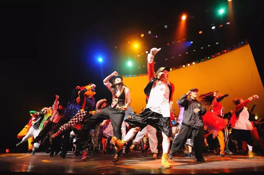 霹雳舞,模特,声乐,韩舞.