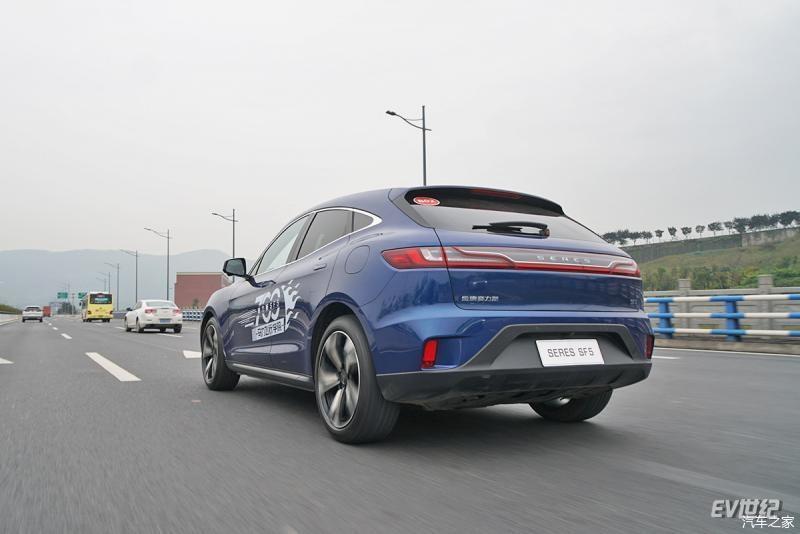 一台没有续航里程焦虑的电动车 试驾赛力斯sf5增程版 - 知乎