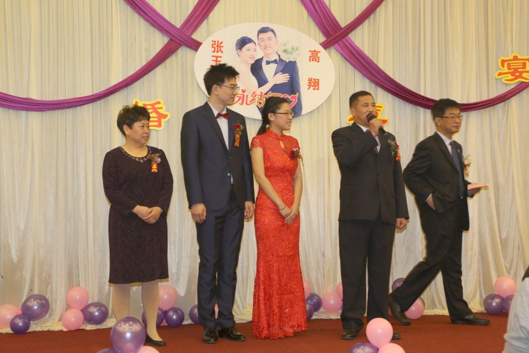 如何评价平度一中高福荣出轨女学生事件?