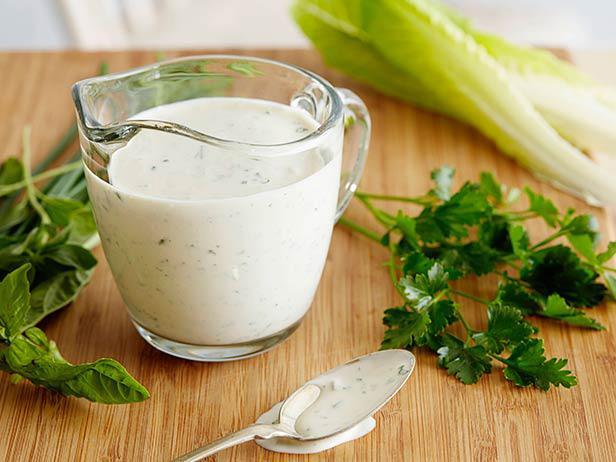 Dairy Free Ranch Dressing Recipe with Mayonnaise: A Creamy and Flavorful Alternative for Your Favorite Dishes