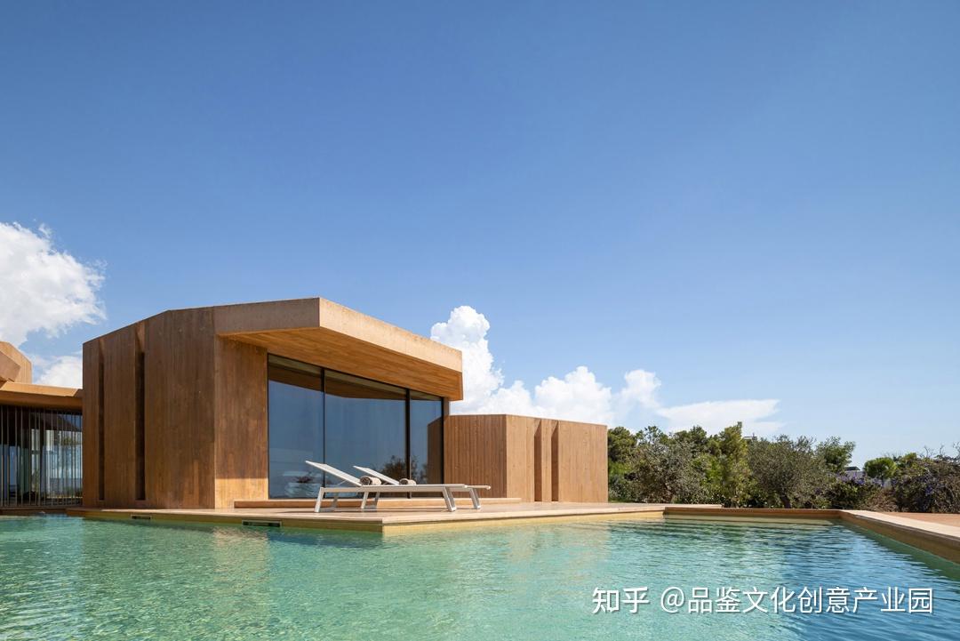 俱乐部设计丨隐藏在风景中的建筑,将自然融入室内 - 知乎