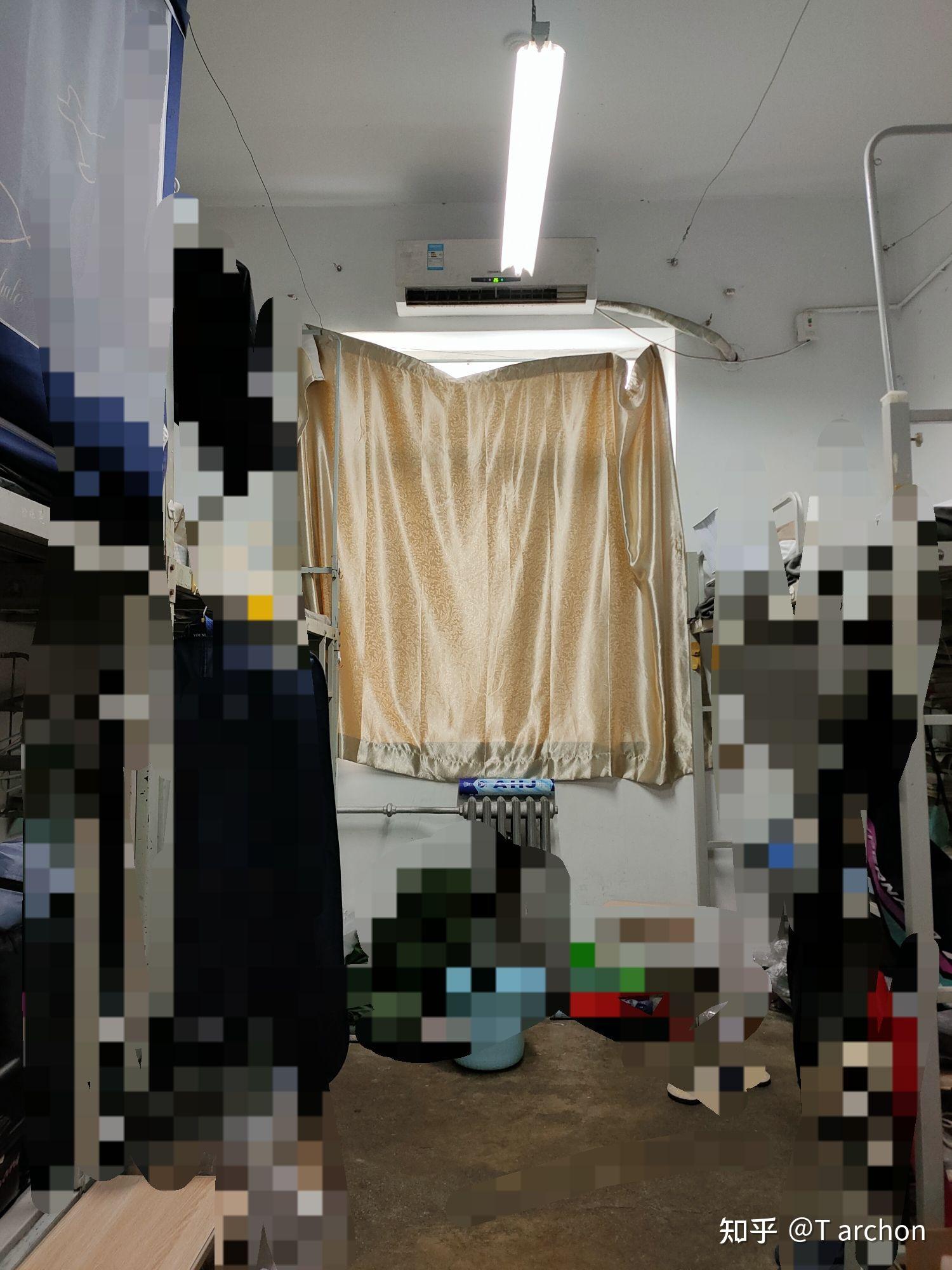 请问2021年的对外经济贸易大学男生宿舍条件如何?有实拍图吗?