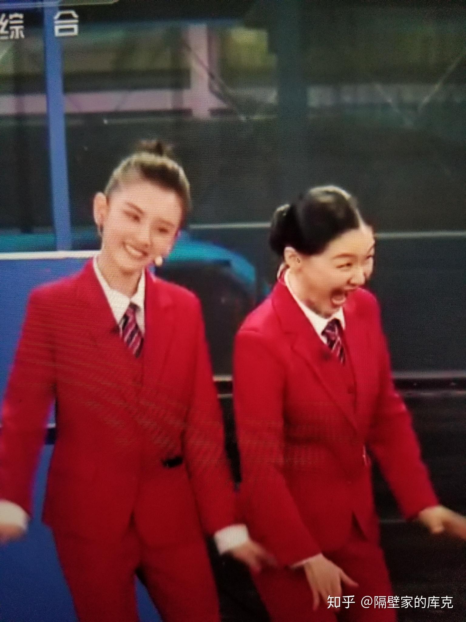 如何评价2020年春晚中黄晓明金靖宋祖儿王自健出演小品机场姐妹花